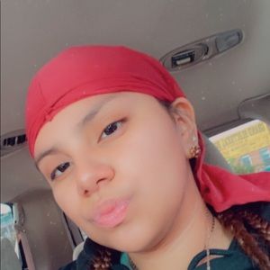 Meet your Posher, Mayra